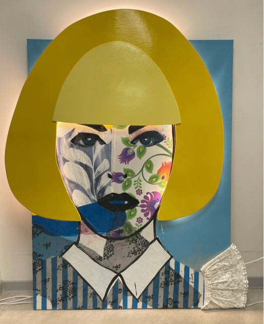 Jeune fille au carré court